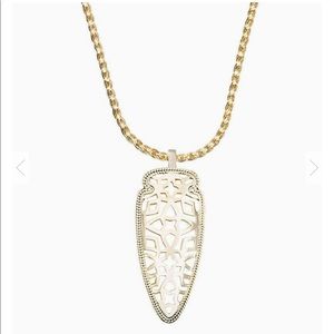 Kendra Scott Sienna Pendant Necklace